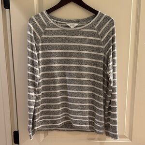 Market & Spruce Heathered Gray and White Striped Thin Sweater